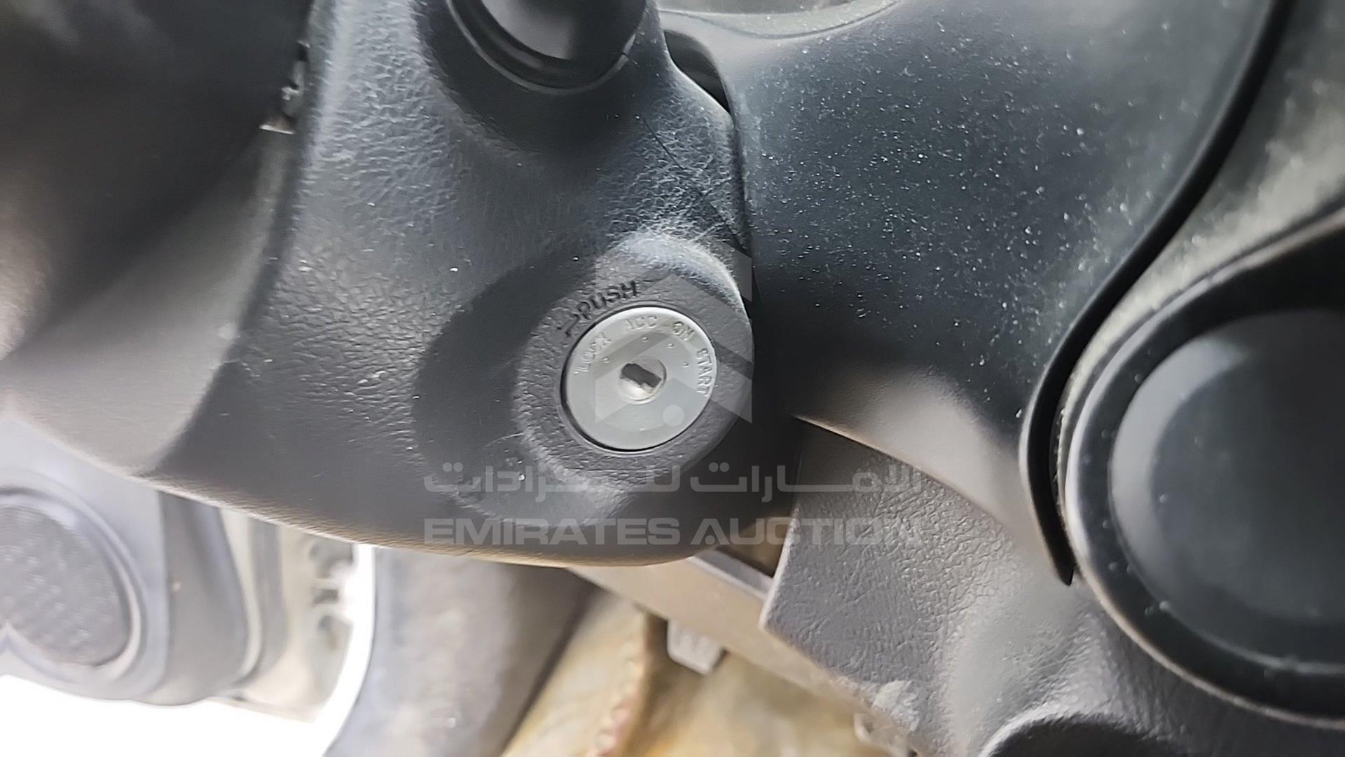 2019 TOYOTA HILUX VIN: MR0DX9CD3K2521237