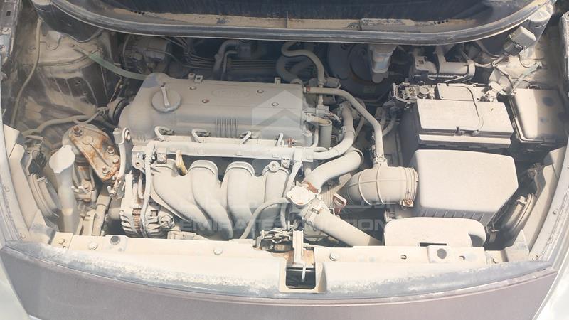 KNADN5120G6759204 Auction: EmiratesAuction Lot: 406093 KNADN5120G6759204 Kia Rio 2016 BROWN Photo 25