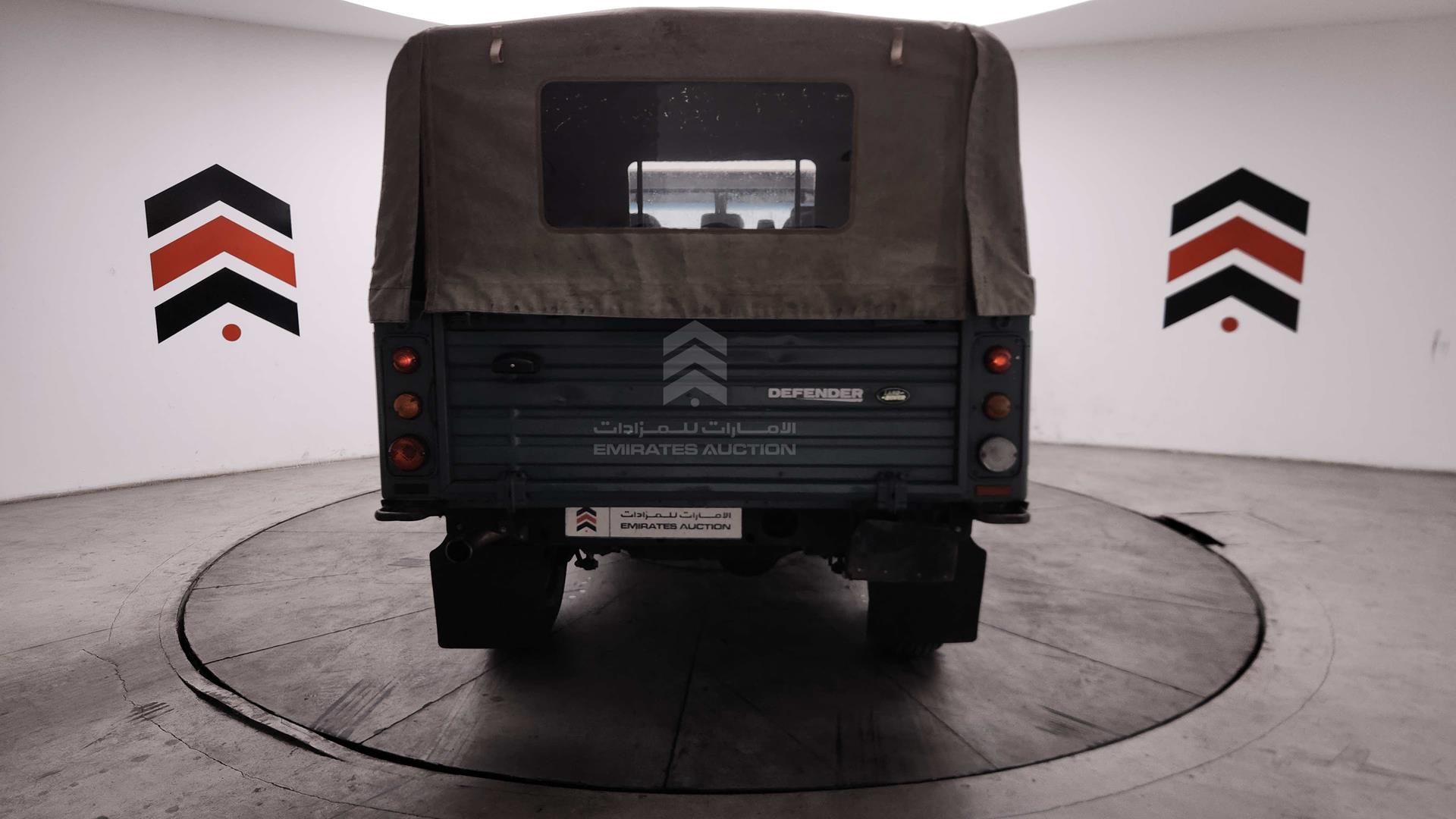 2009 LAND ROVER DEFENDER VIN: SALLDKHT89A778093