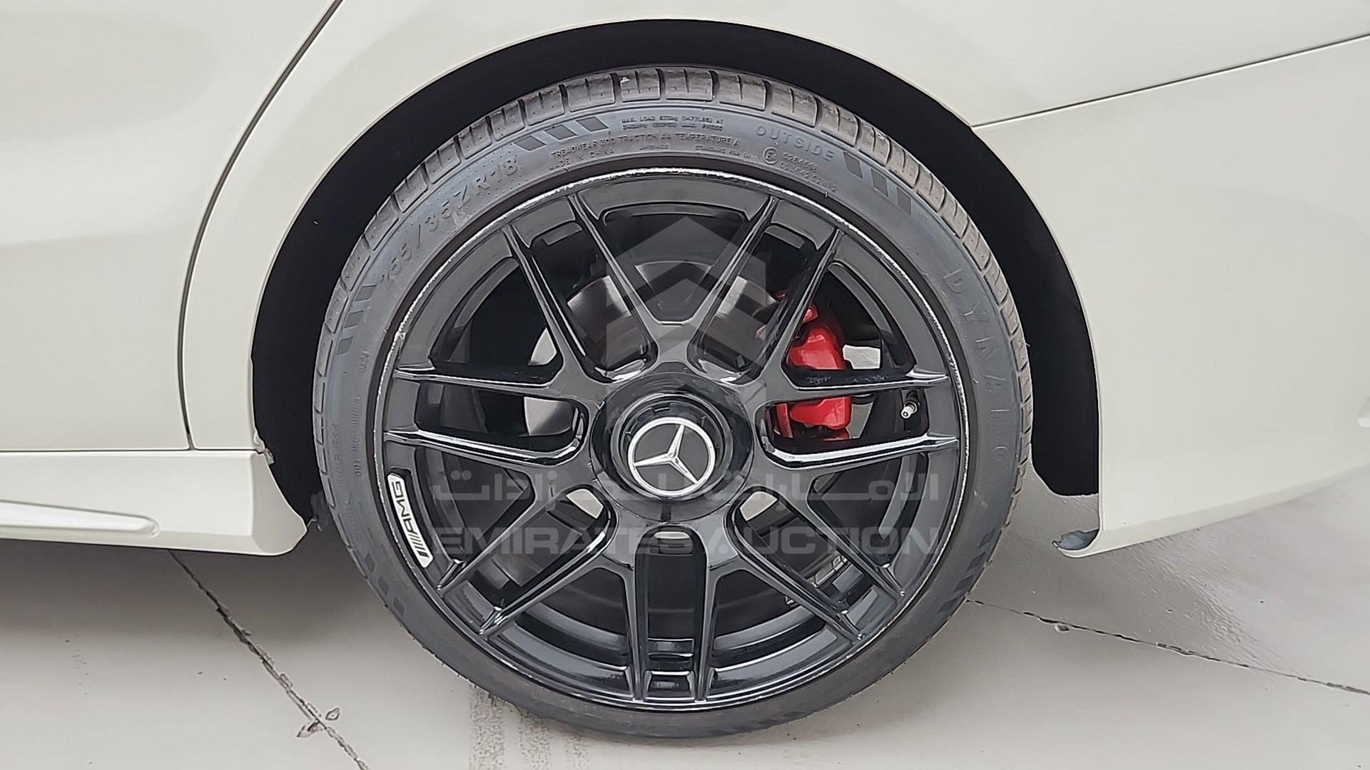 2018 MERCEDES CLA 250 VIN: WDDSJ4EB9JN561816