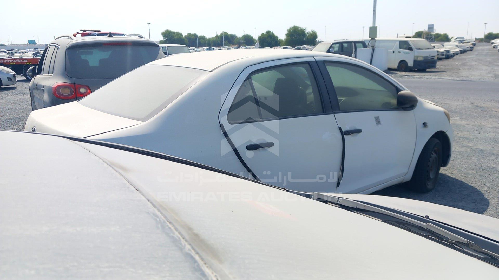 2006 TOYOTA YARIS VIN: JTDBW933561011032