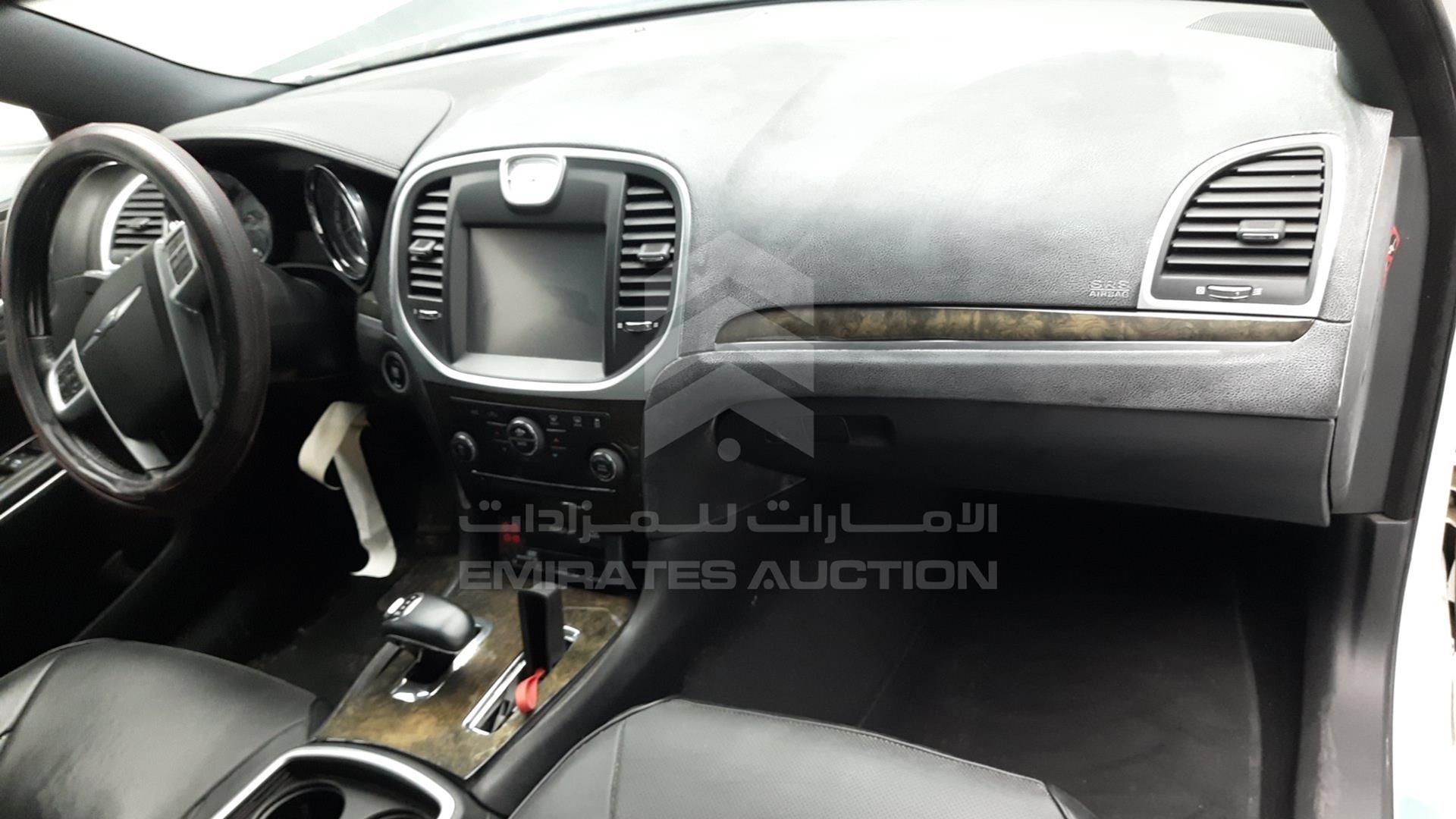 2014 CHRYSLER 300 C VIN: 2C3CCACG6EH118578