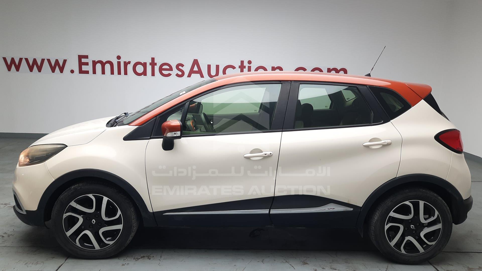 2015 RENAULT CAPTUR VIN: VF12RRHEXFW528782