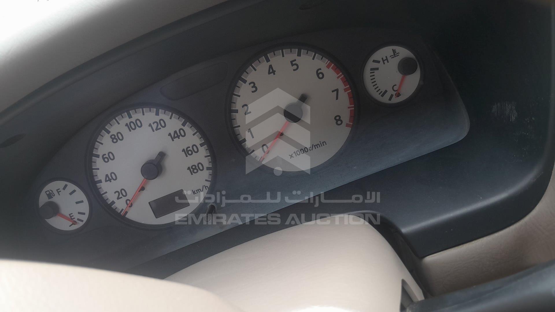 2002 NISSAN PATHFINDER VIN: JN8AR05Y92W523305