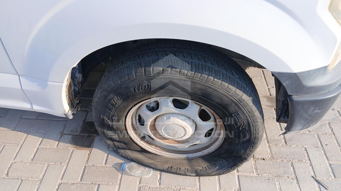 فورد اف 150 2020 — الإطار الأمامي الأيمن — صورة 32