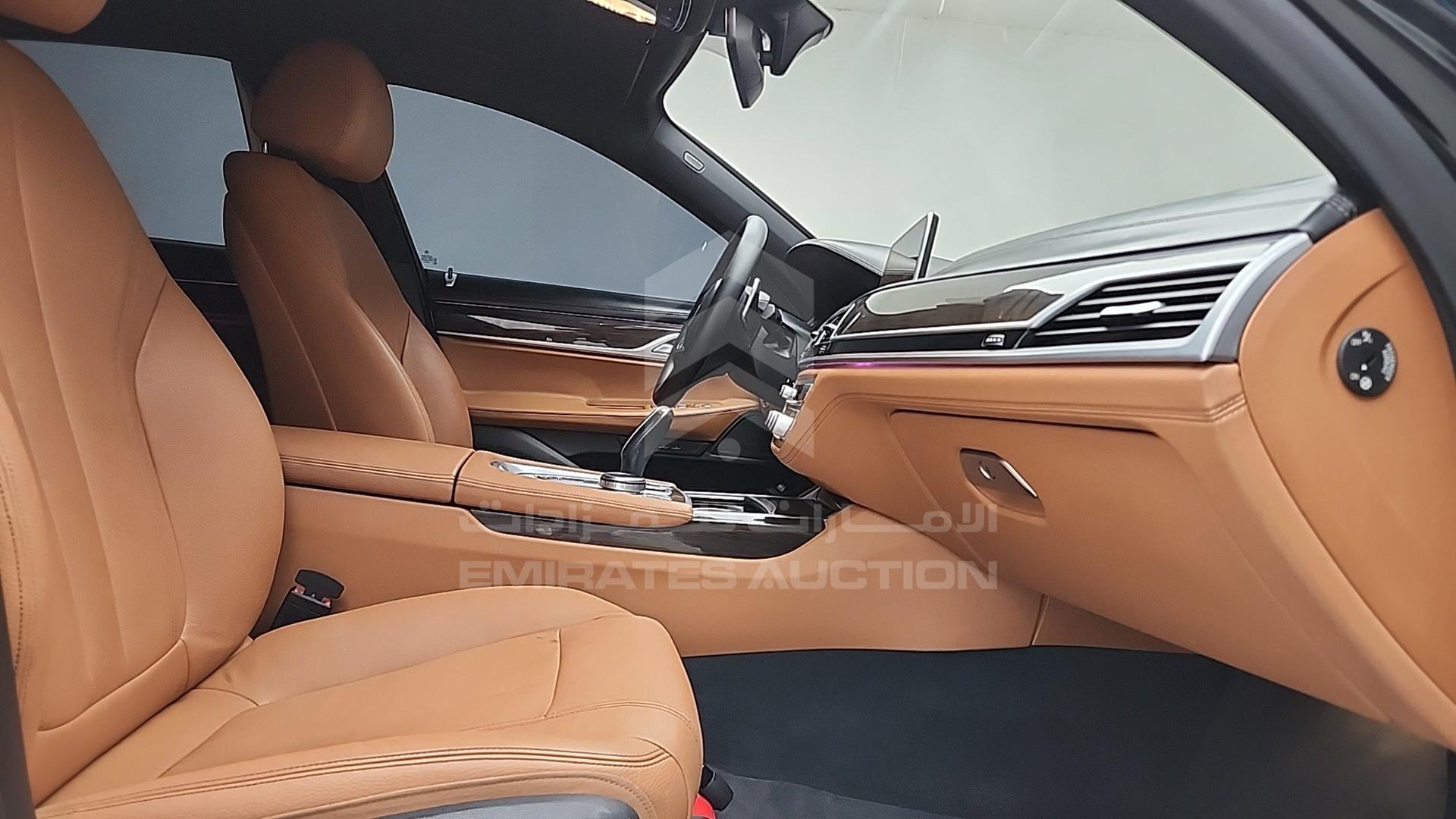2020 BMW 730 VIN: WBA7T0A01LGJ07815