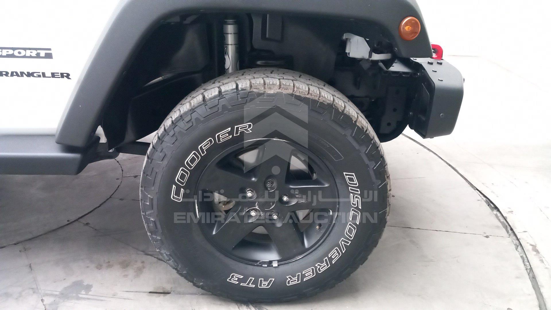 2016 JEEP WRANGLER / VIN: 1C4BJWAGXGL165244