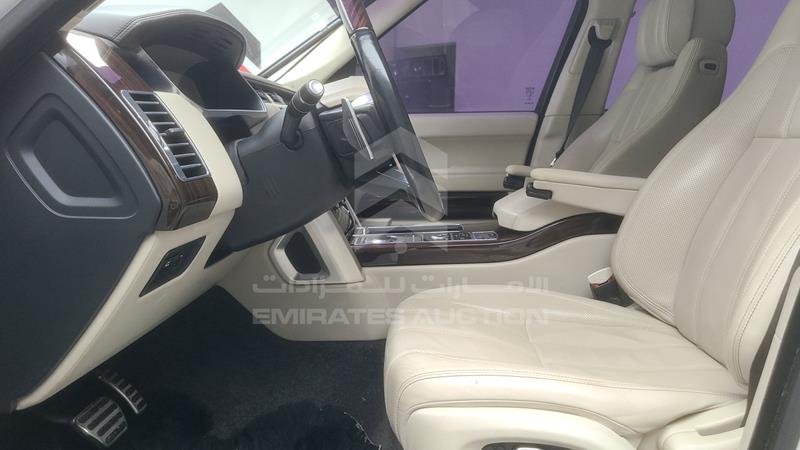 VIN: SALGA2EF6EA171169 Auction: EmiratesAuction Lot: 405877 VIN: SALGA2EF6EA171169 Range Rover Autobiography 2014 WHITE Photo 19