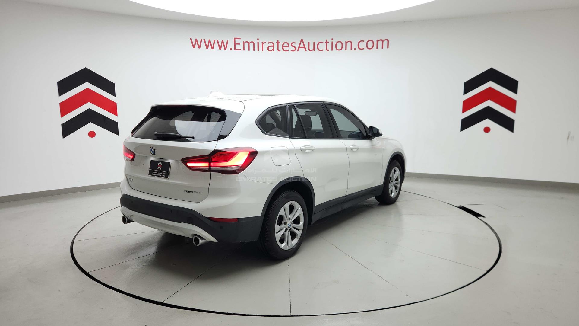 2022 BMW X1 VIN: WBA71AA04N3N77634