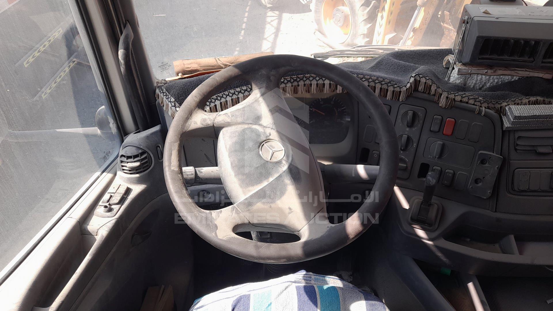 0 MERCEDES 1840 VIN: WDB9440331L098948