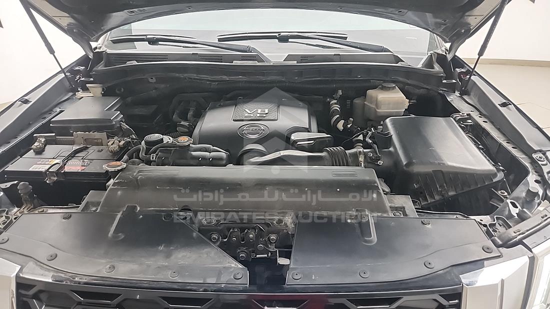 نيسان باترول 2013 — خليج المحرك — صورة 32