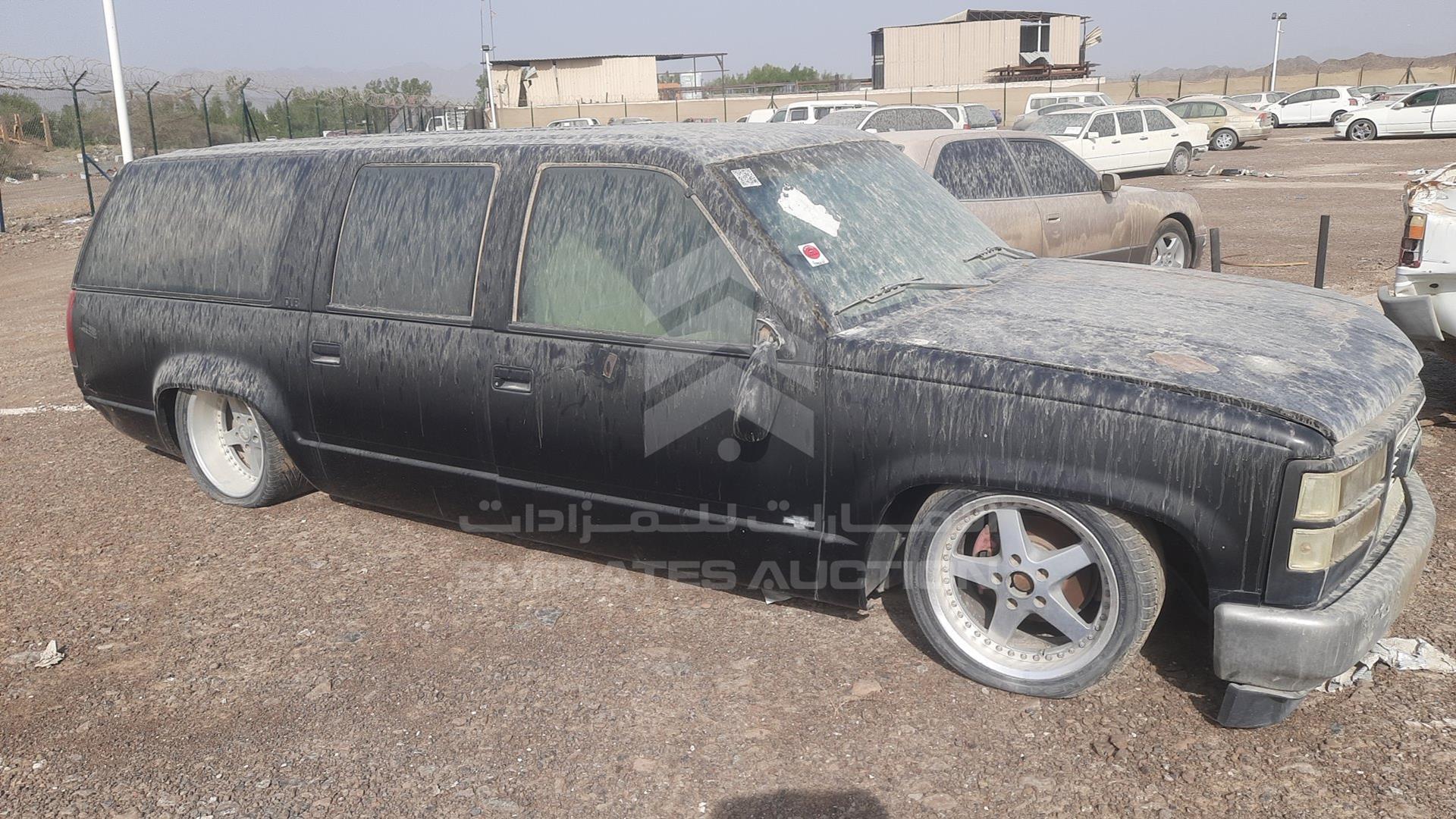 1993 CHEVROLET SUBURBAN VIN: 1GKEC16K8PJ722403