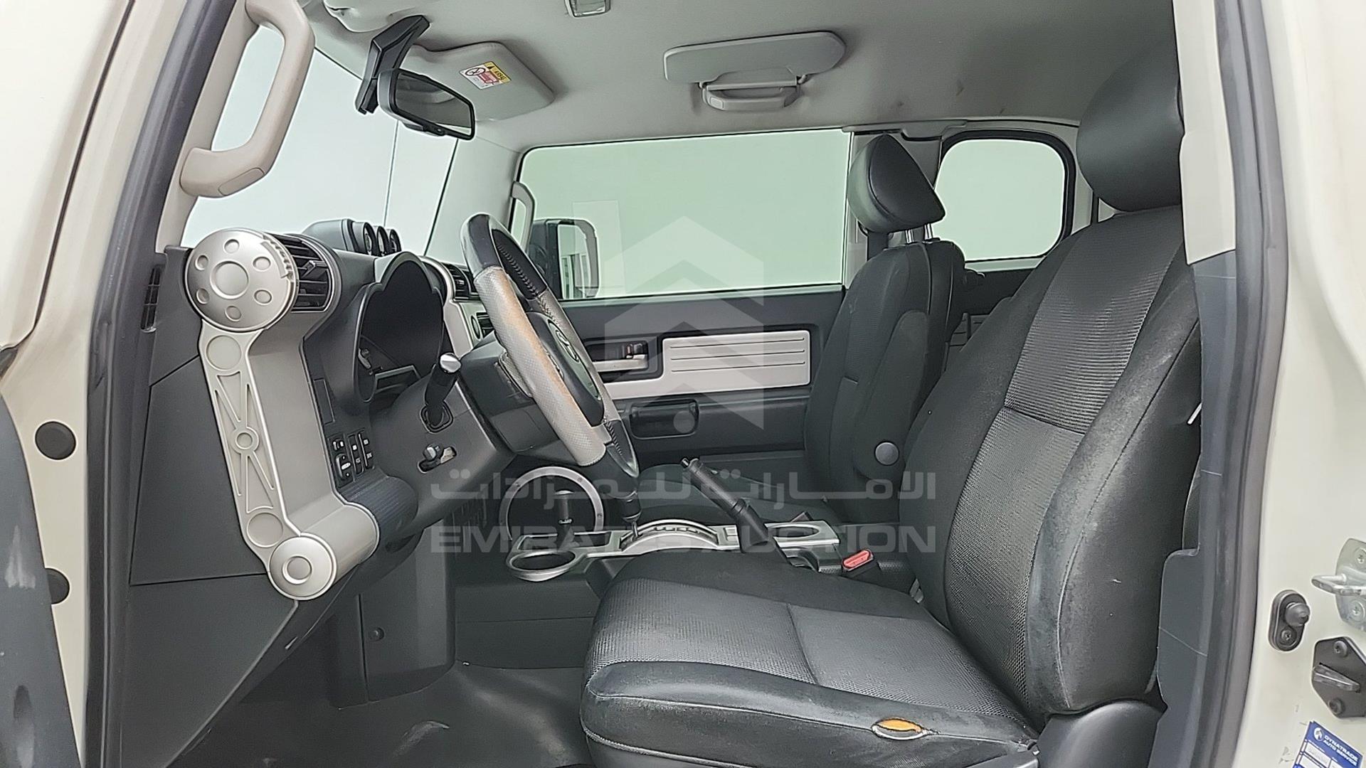 2014 TOYOTA FJ CRUISER VIN: JTEBU11F6EK199441