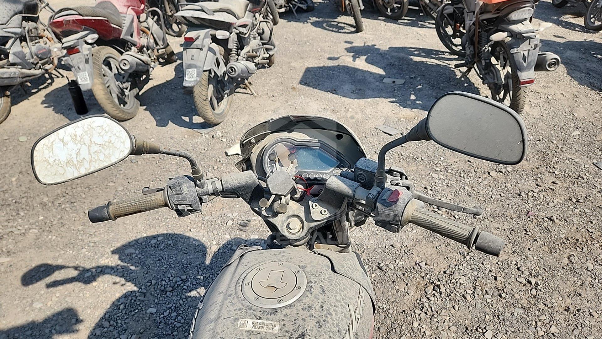 2022 BAJAJ PULSAR 150 VIN: MD2A11CX4NCM72282