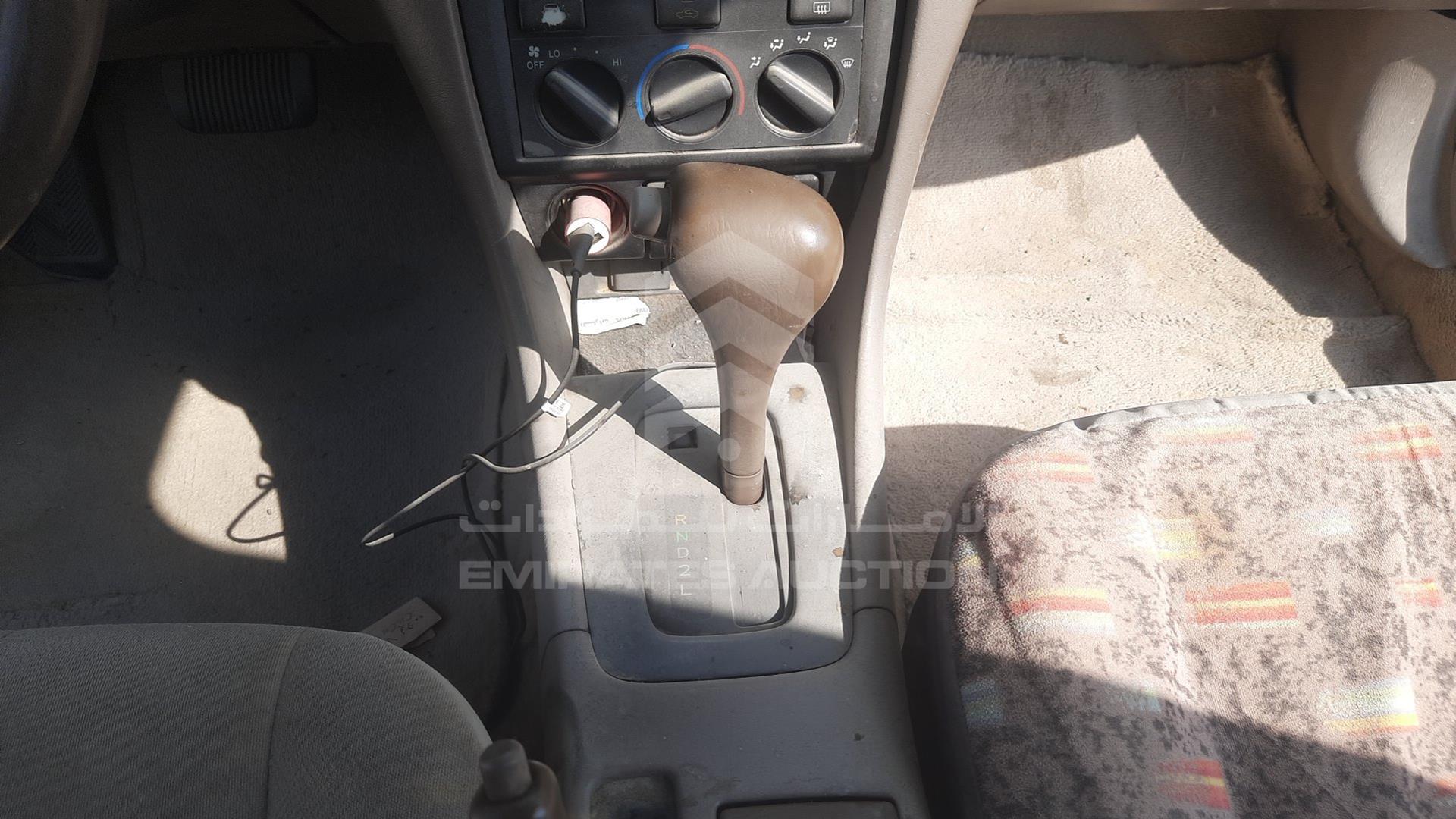 2001 TOYOTA CAMRY VIN: 4T1BG22K91U101820