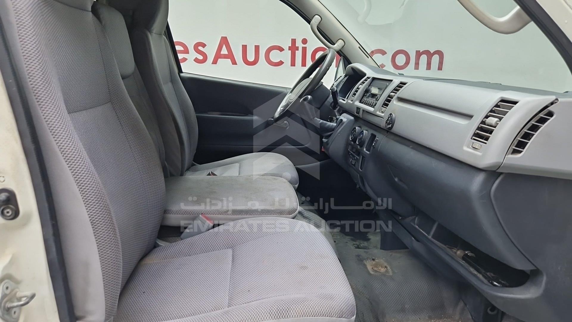 2008 TOYOTA HIACE VIN: JTGJX02P480018932