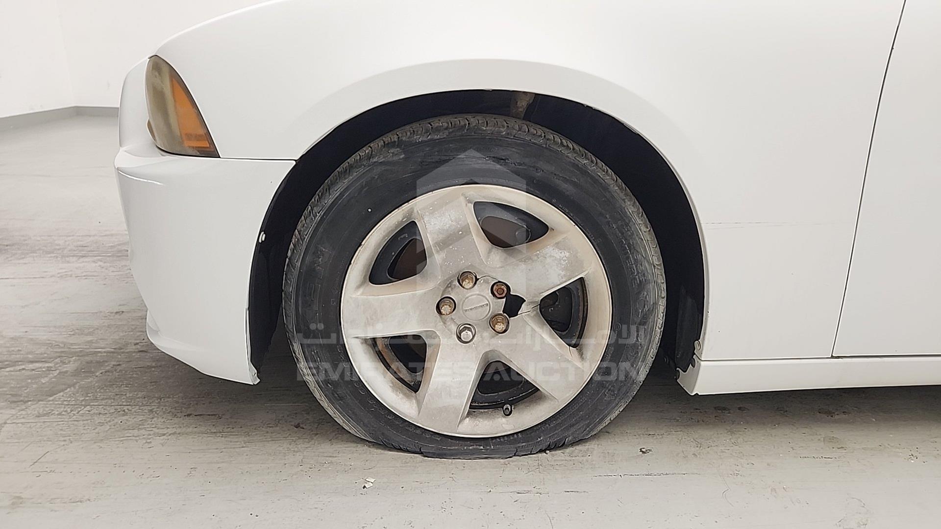 2012 DODGE CHARGER RT VIN: 2C3CDXAT7CH142885
