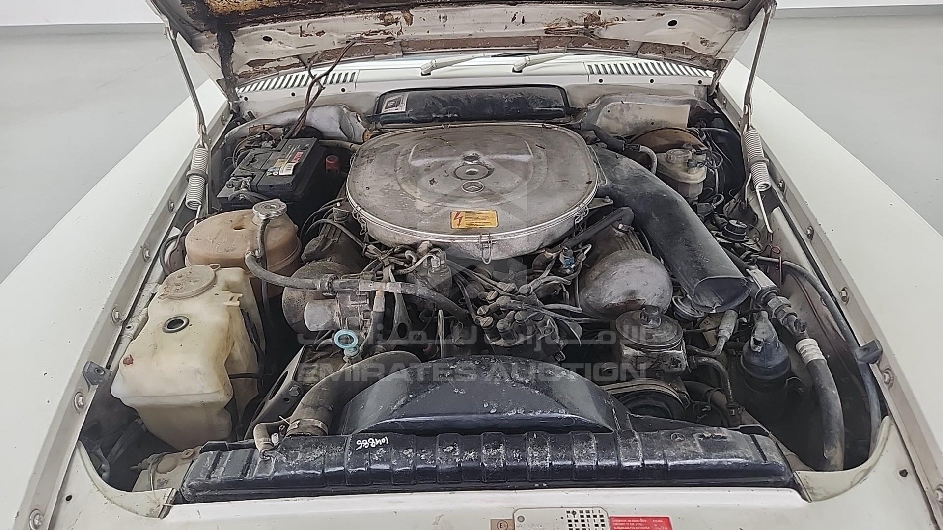 1987 MERCEDES SL 500 VIN: WDB1070461A021554