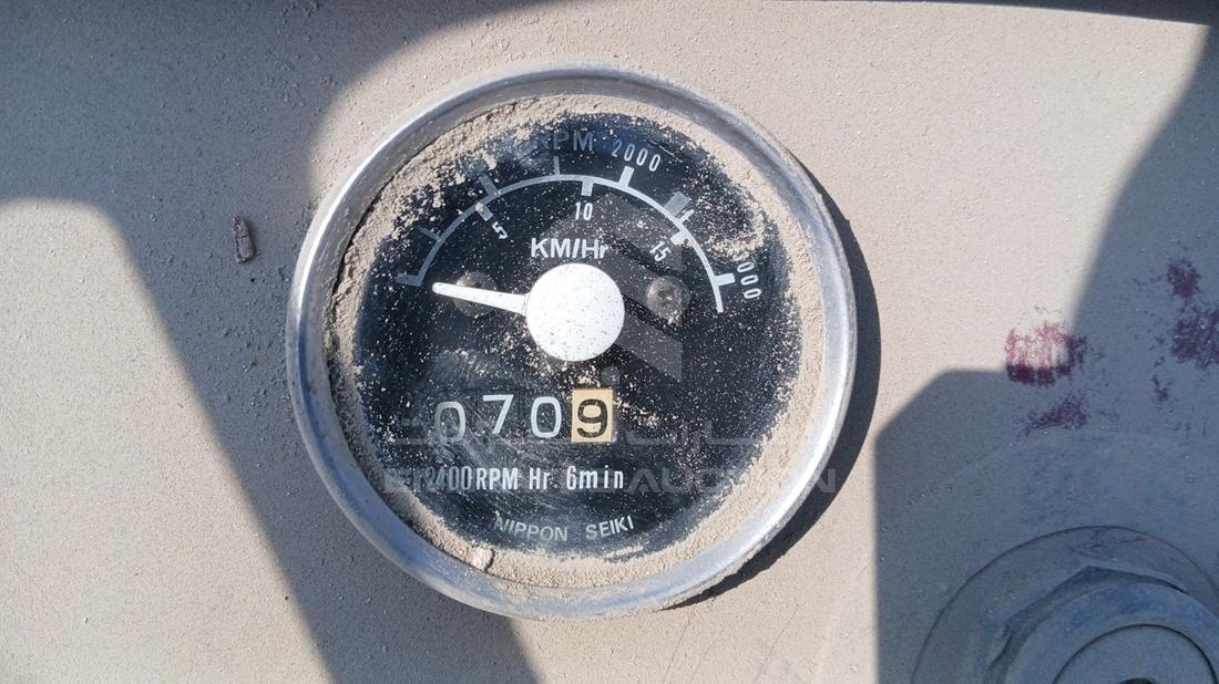 Yanmar YM2000 - Scrap without document — Speedometer & RPM Gauges — Photo 10