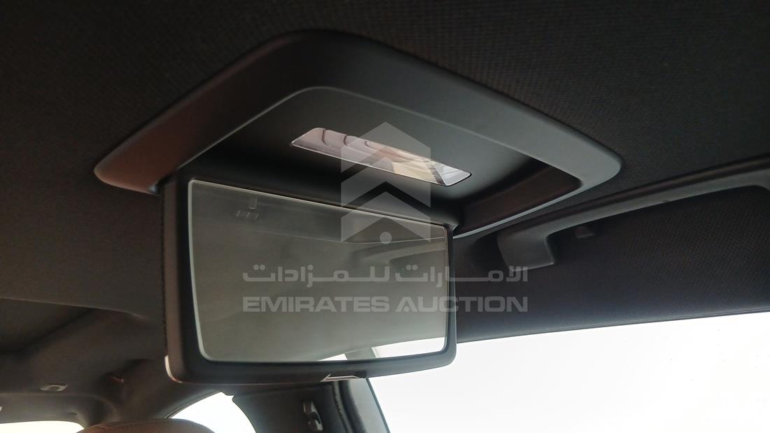 2017 BMW 730 — Instruction Manuals & Accessories — Photo 6