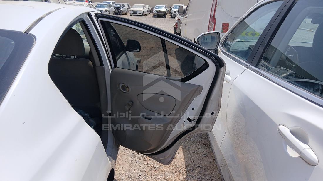 نيسان صني 2018 — الباب الخلفي الأيمن — صورة 21