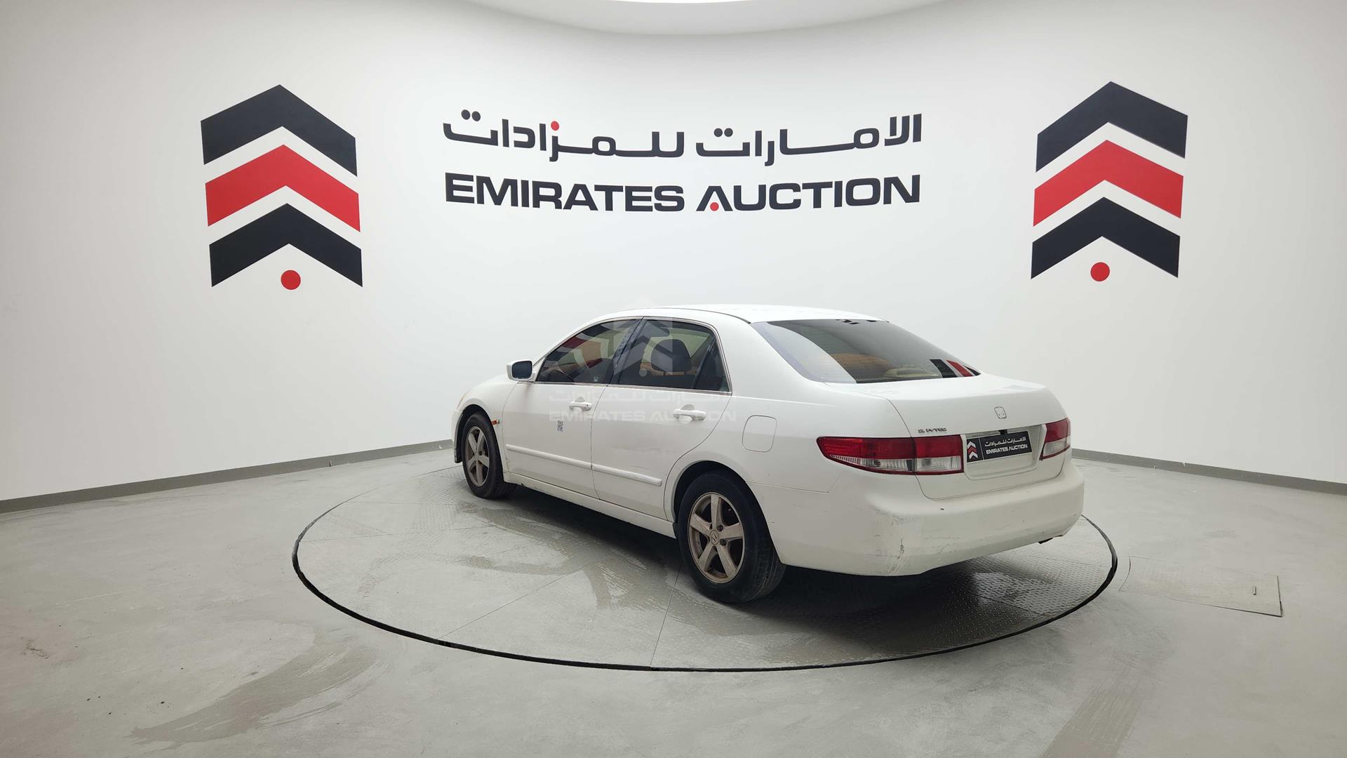 2004 HONDA ACCORD VIN: JHMCM56584C401056