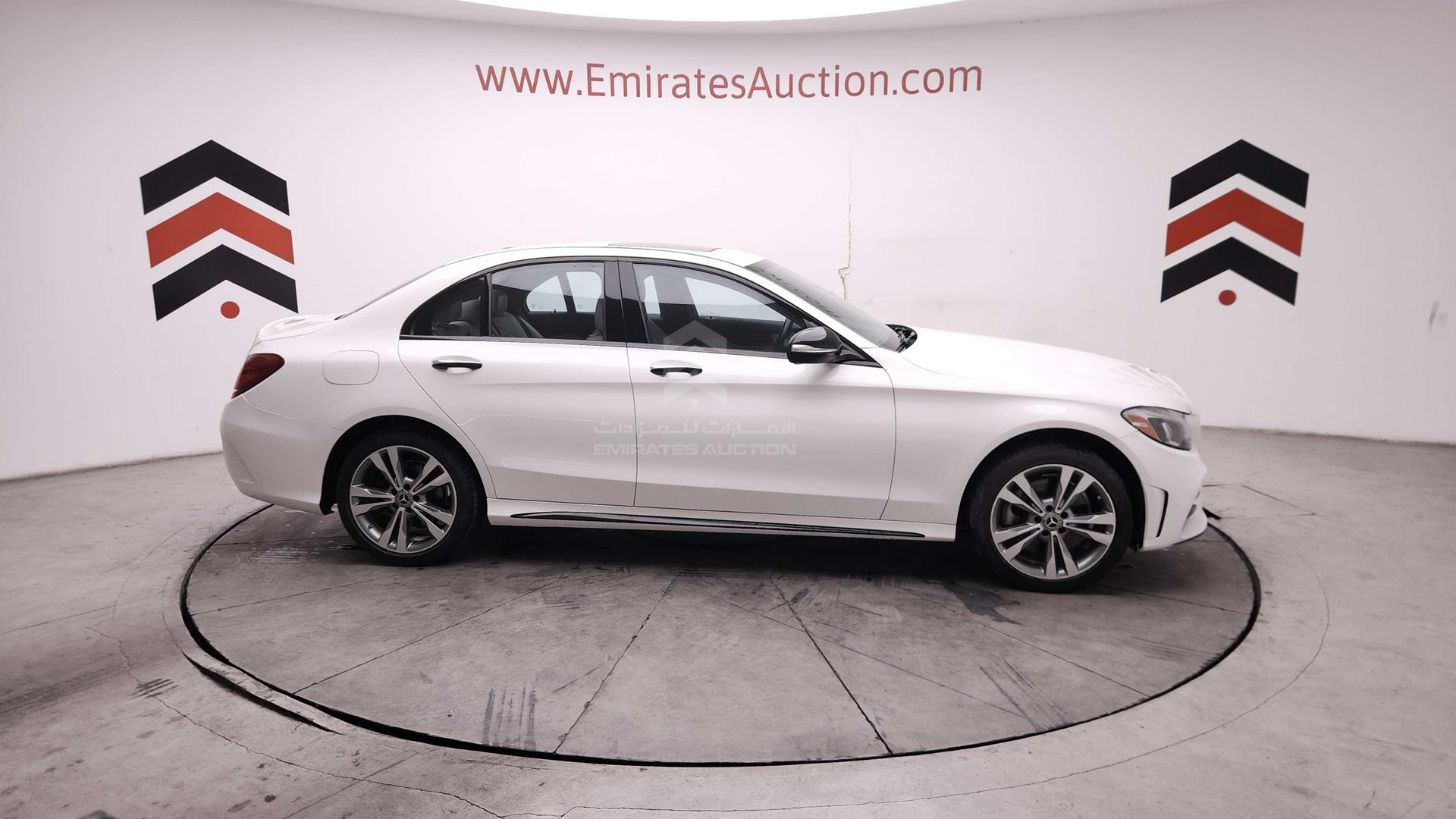 2019 MERCEDES C 300 VIN: 55SWF8DBXKU309836