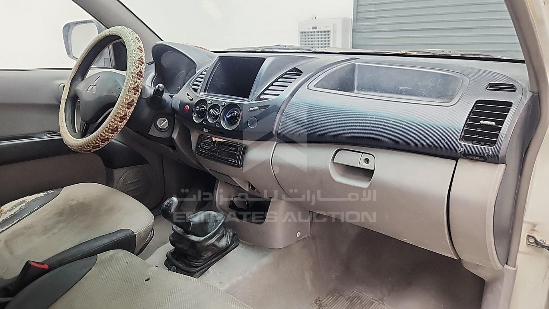 2008 MITSUBISHI L 200 VIN: MMBJNKA508D056267