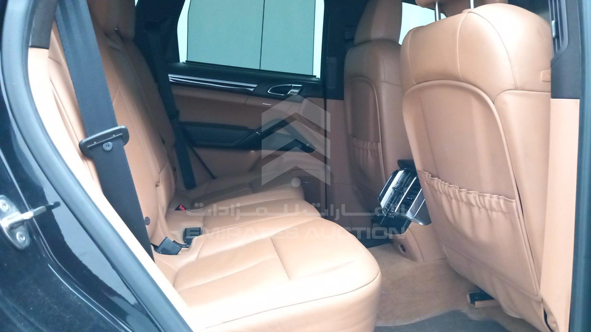 2013 PORSCHE CAYENNE S VIN: WP1ZZZ92ZDLA86594