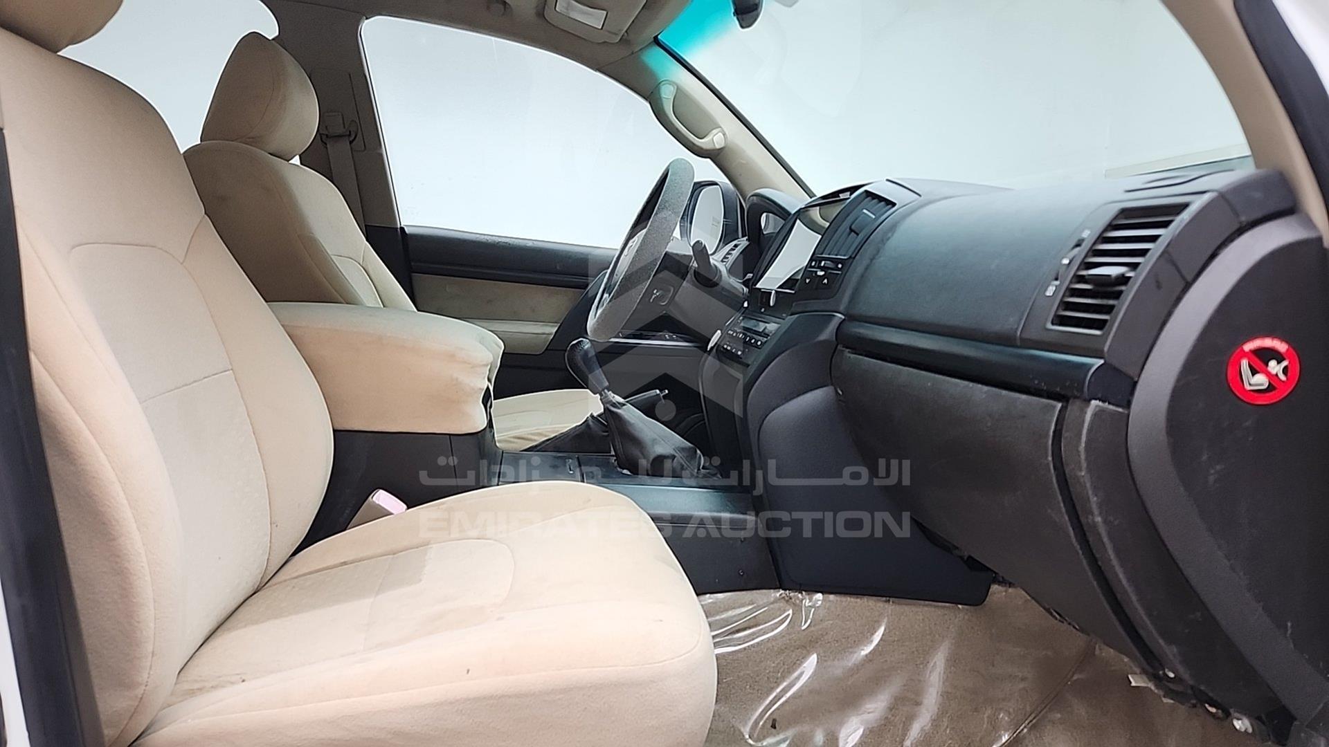 2010 TOYOTA LAND CRUISER VIN: JTMHU09J8A5031360