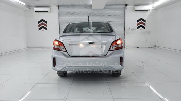 MMDAFT6J8NH004912 Mitsubishi Attrage