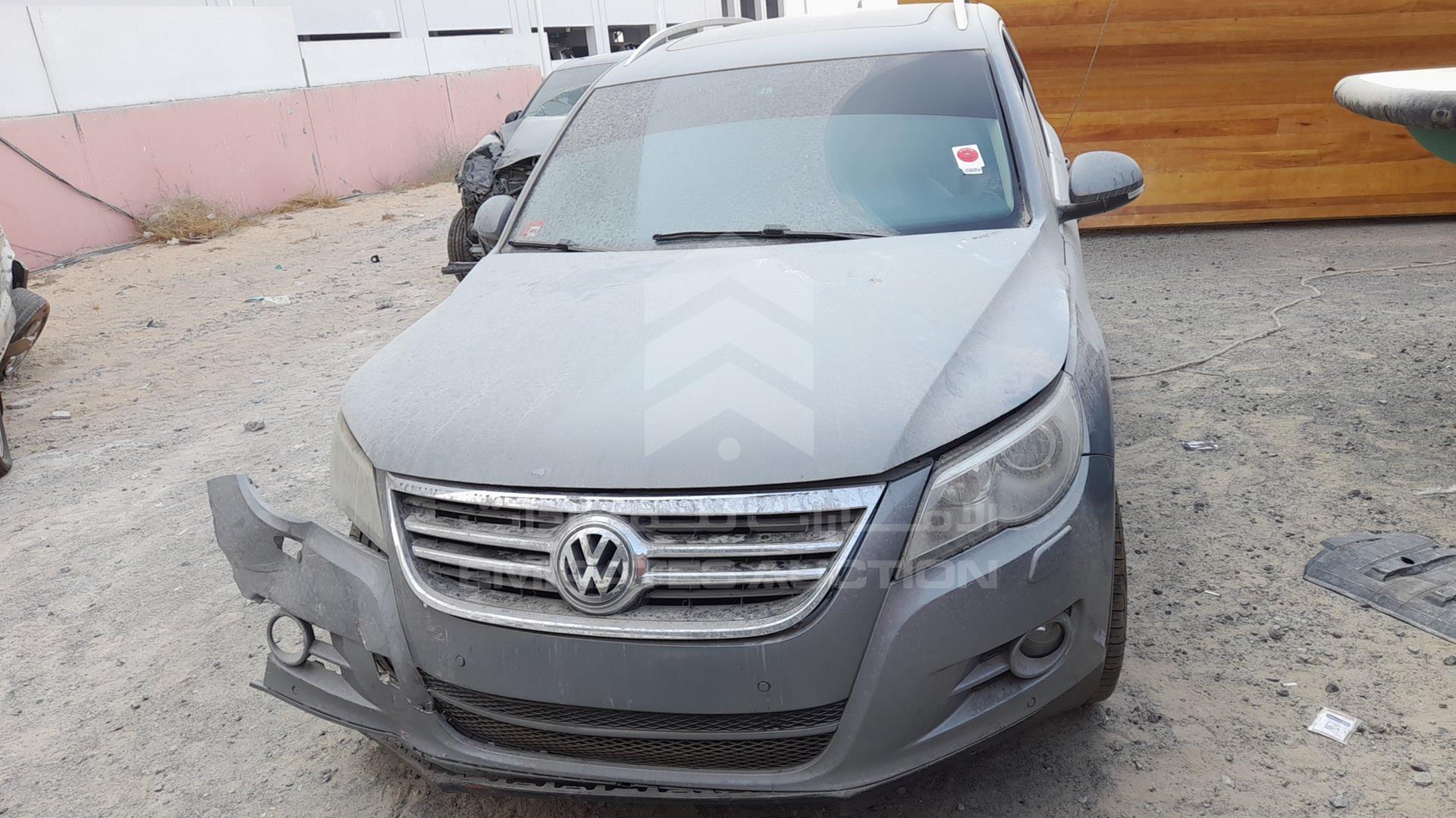 2009 VOLKSWAGEN TIGUAN VIN: WVGCE15N29W019177