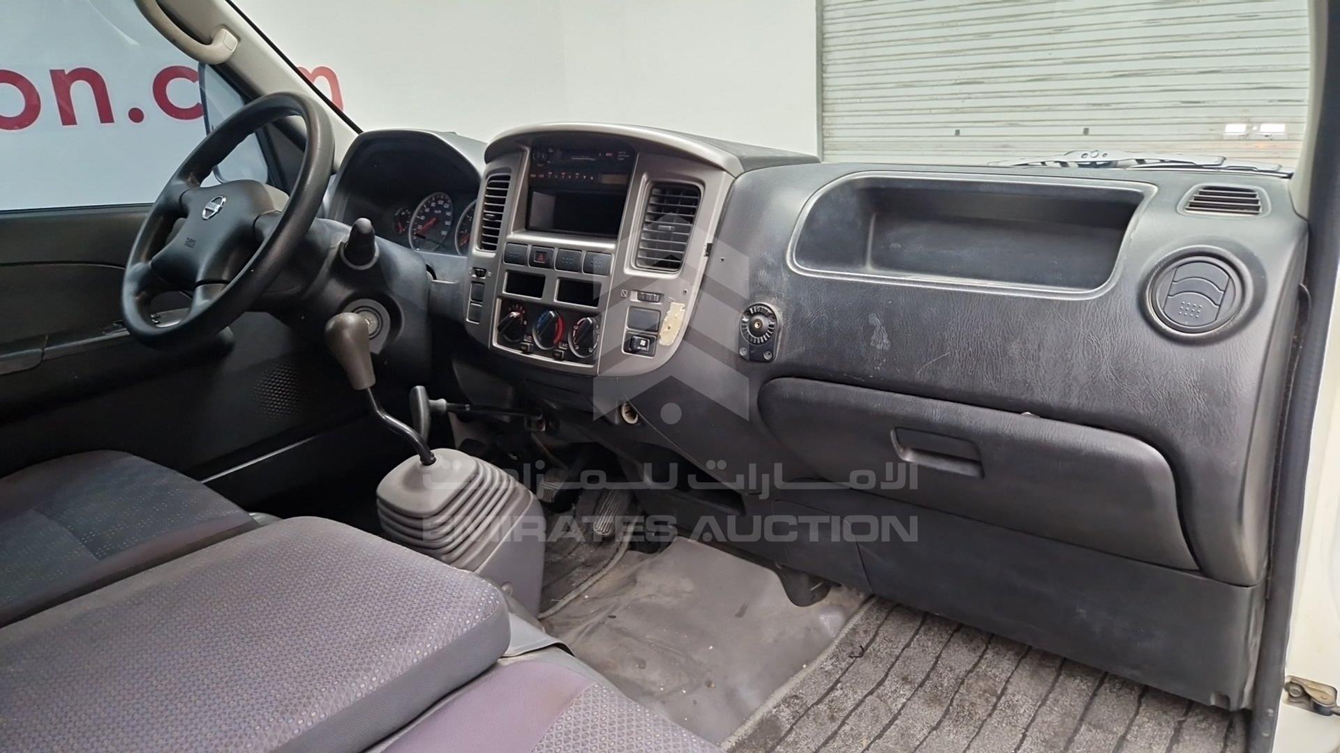 2010 NISSAN URVAN VIN: JN6AE54S8AX020680