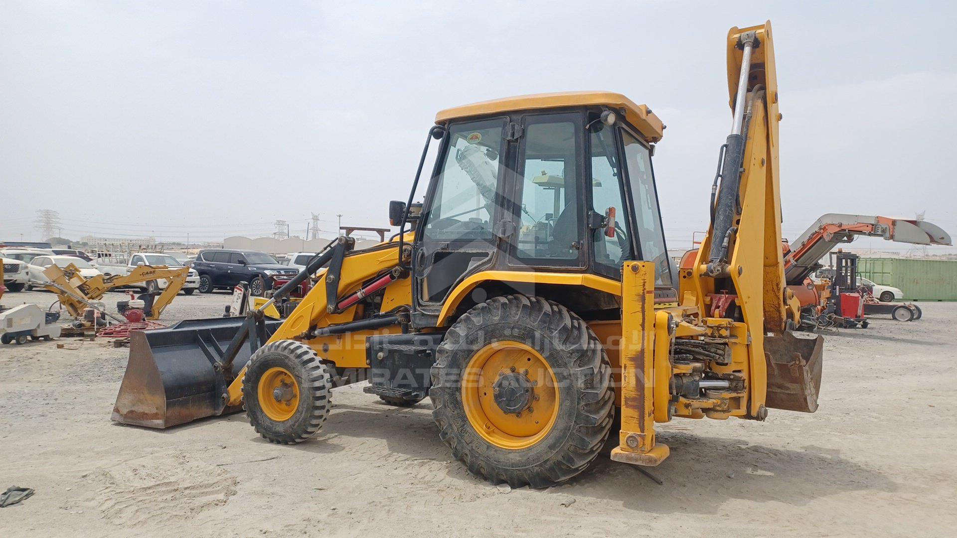 2017 JCB 3DX VIN: RAJ3DXSSH02938916
