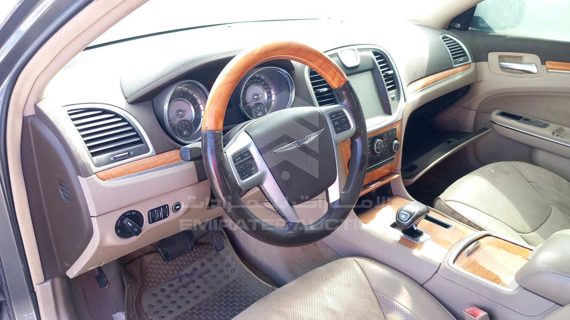 2012 CHRYSLER 300 C VIN: 2C3CCACG3CH179366