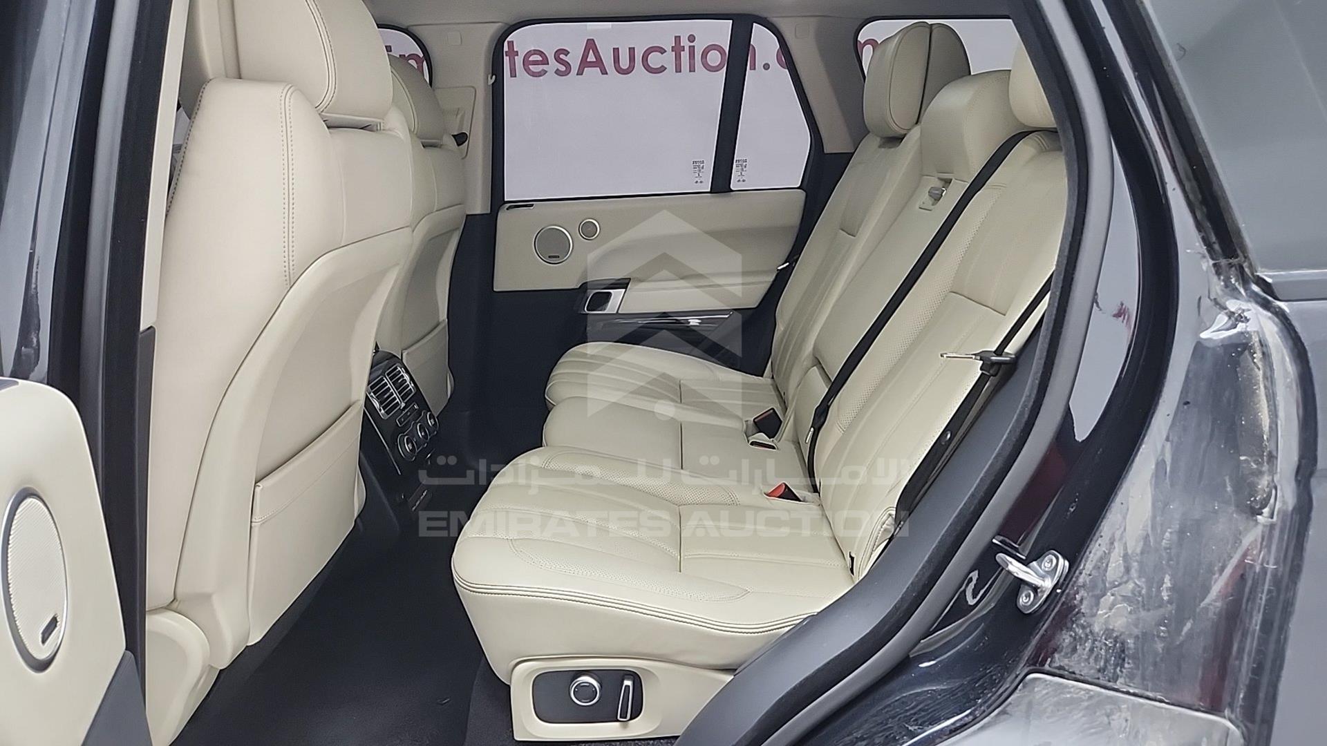 2017 RANGE ROVER VOGUE VIN: SALGA2FE3HA322950