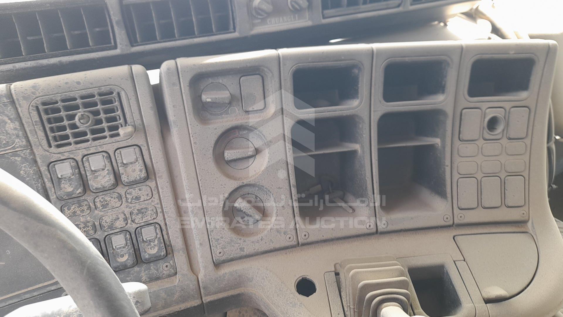 0 SCANIA --- VIN: YS2P6X60021280481