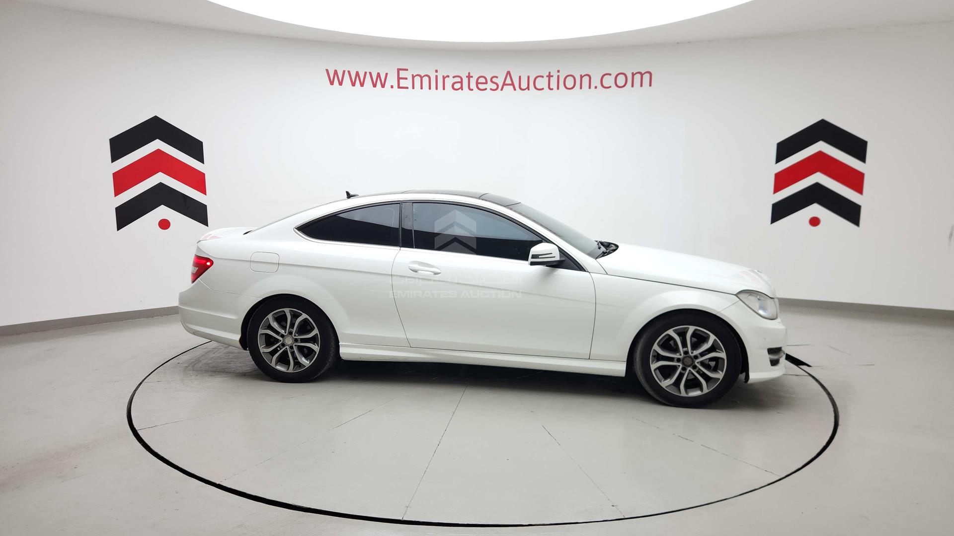 2014 MERCEDES C 250 VIN: WDDGJ4HB2EG295955