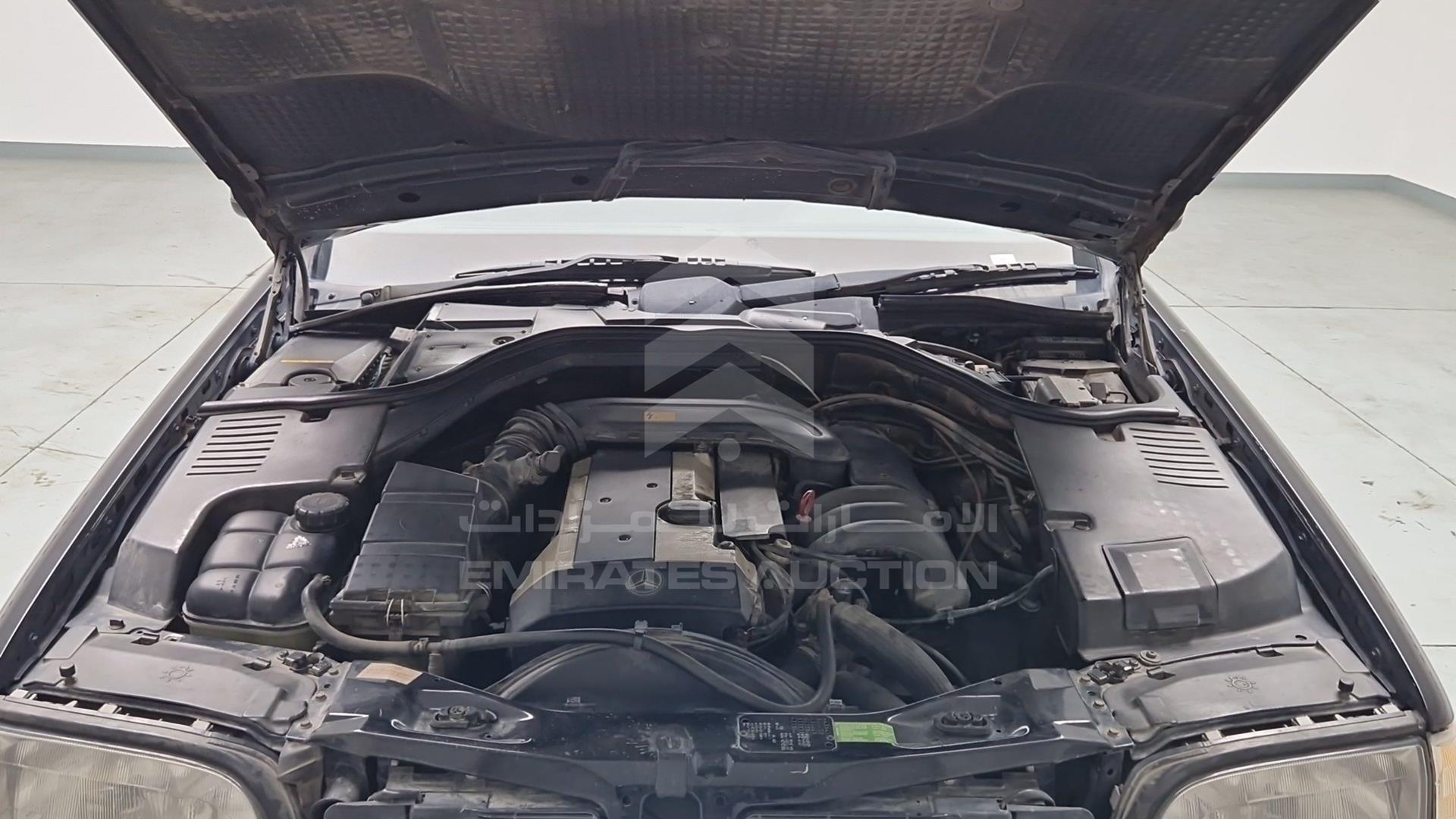 1995 MERCEDES S 320 VIN: WDBGA33E8SA277253