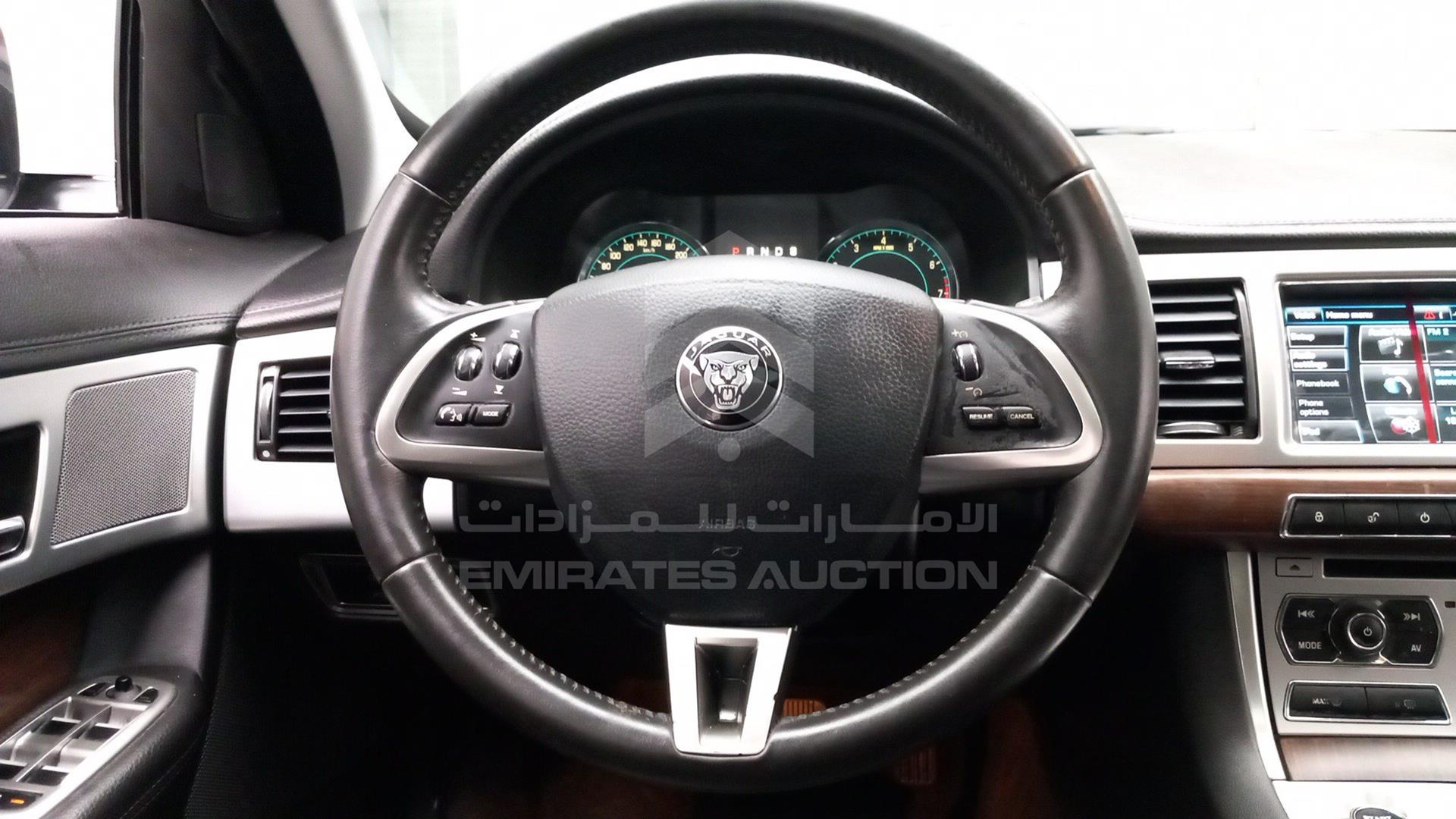 2015 JAGUAR XF VIN: SAJAA05NXFPU68552