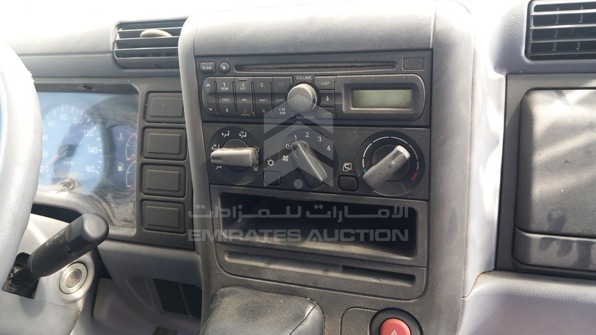 2011 MITSUBISHI CANTER VIN: JL7BCE1J3BK015073