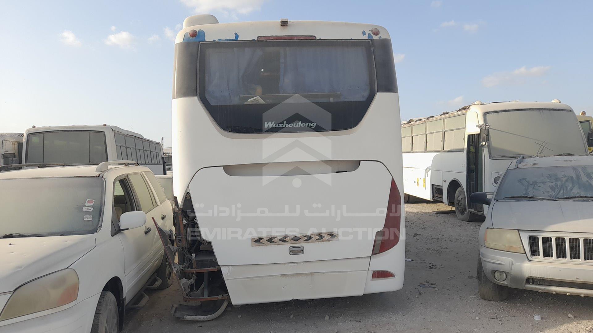 2014 WUZHOULONG FDG 6128 CNG VIN: LA86C0LK3DA300174