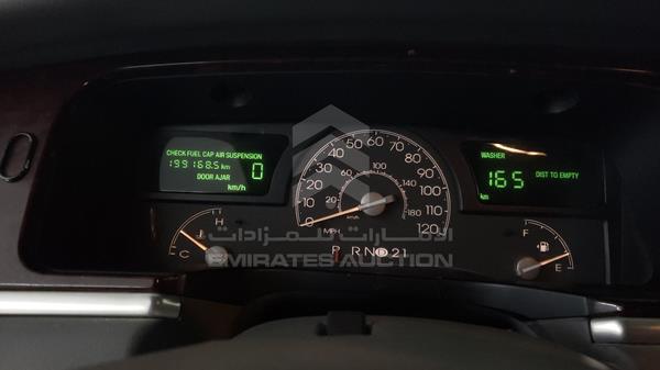Lincoln Town Car 2005 1LNHM82W05Y613957 Image 2