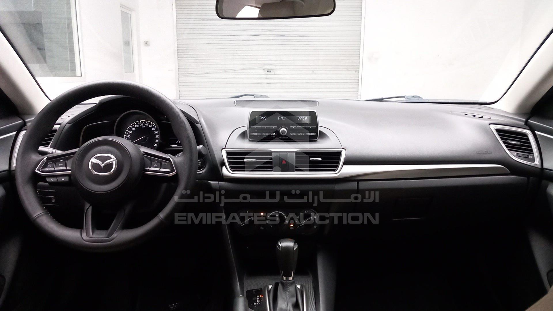 2019 MAZDA 3 VIN: JM7BN1SZ2K1242688