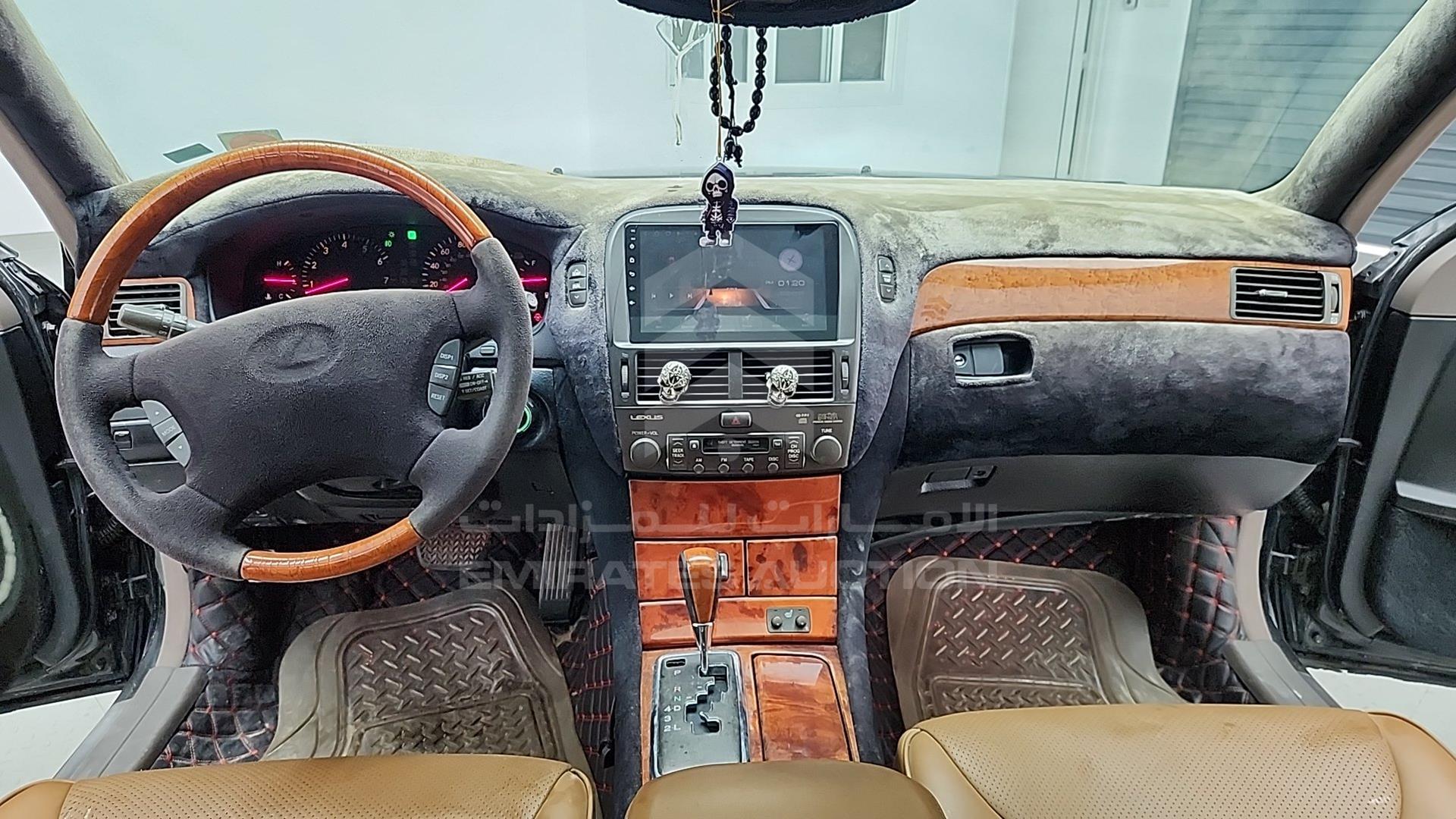 2001 LEXUS LS 430 VIN: JTHBN30F910017640