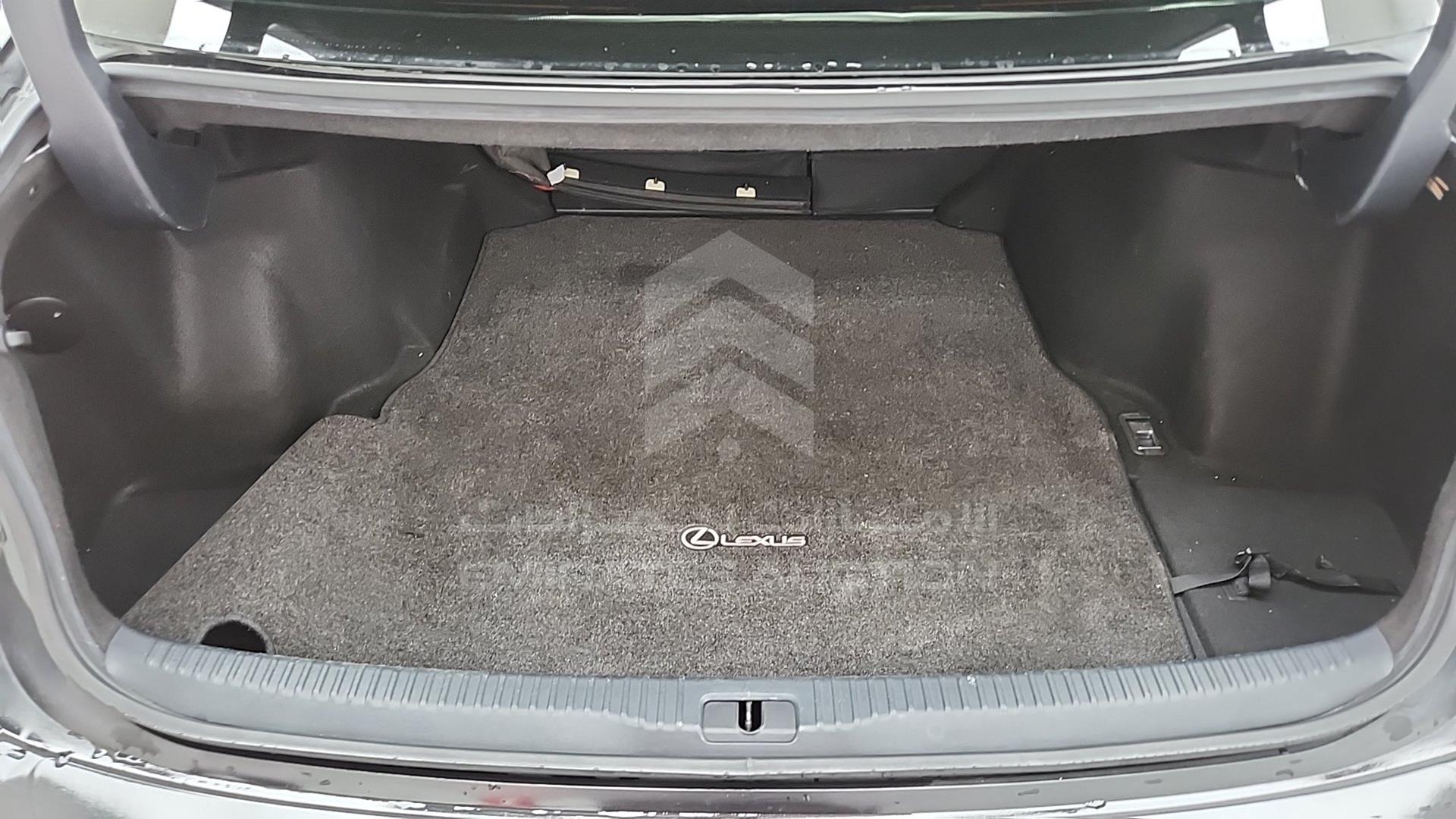 2018 LEXUS IS300 VIN: JTHBA1D26J5067048