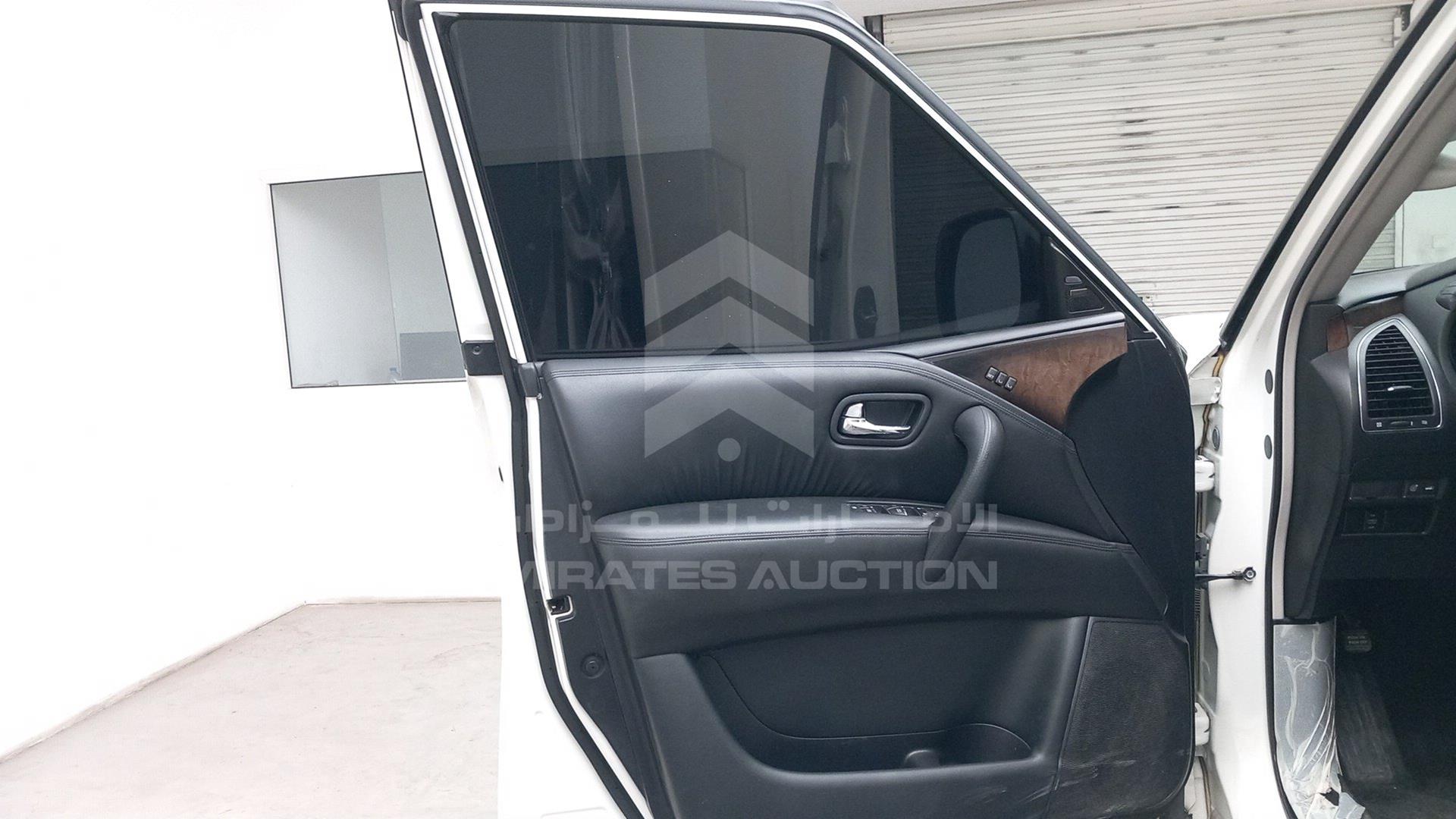2013 INFINITI QX56 VIN: JNRAZ2NY2D9030459