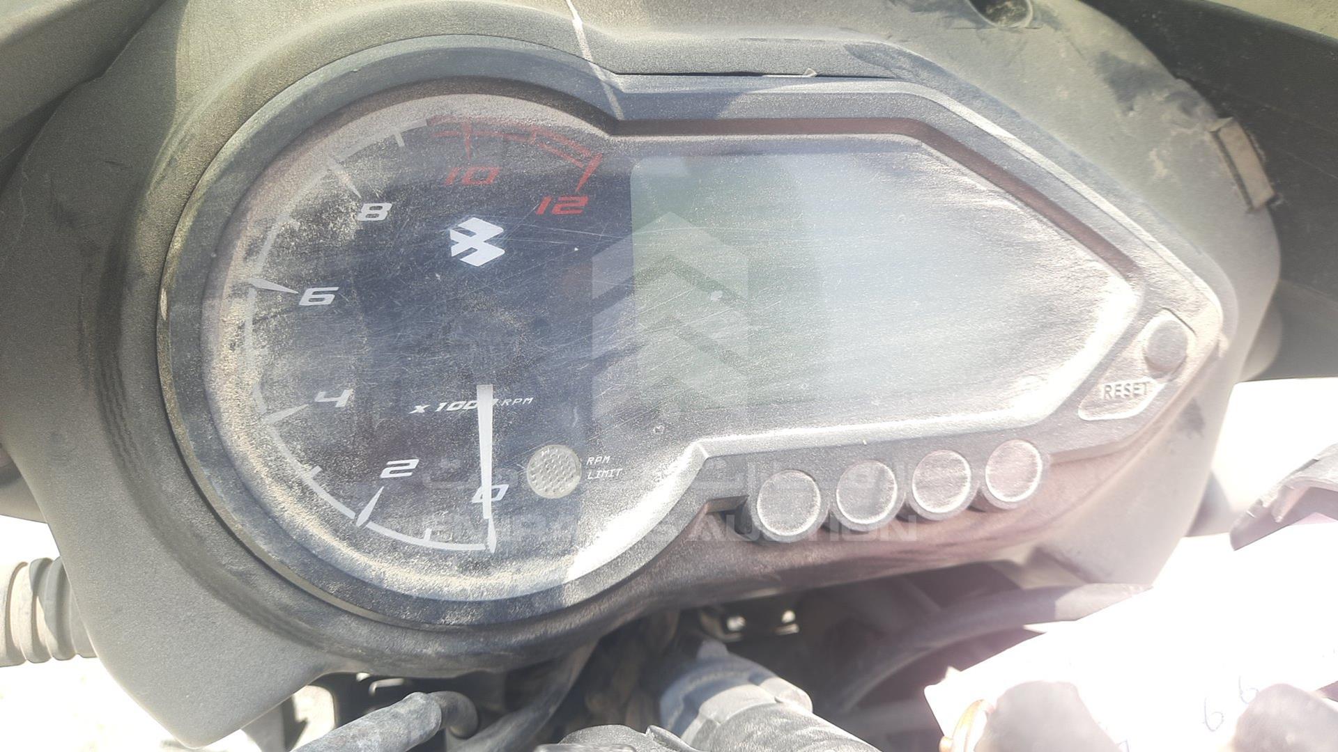2021 BAJAJ 150 CC VIN: MD2A11CX2MCC24985
