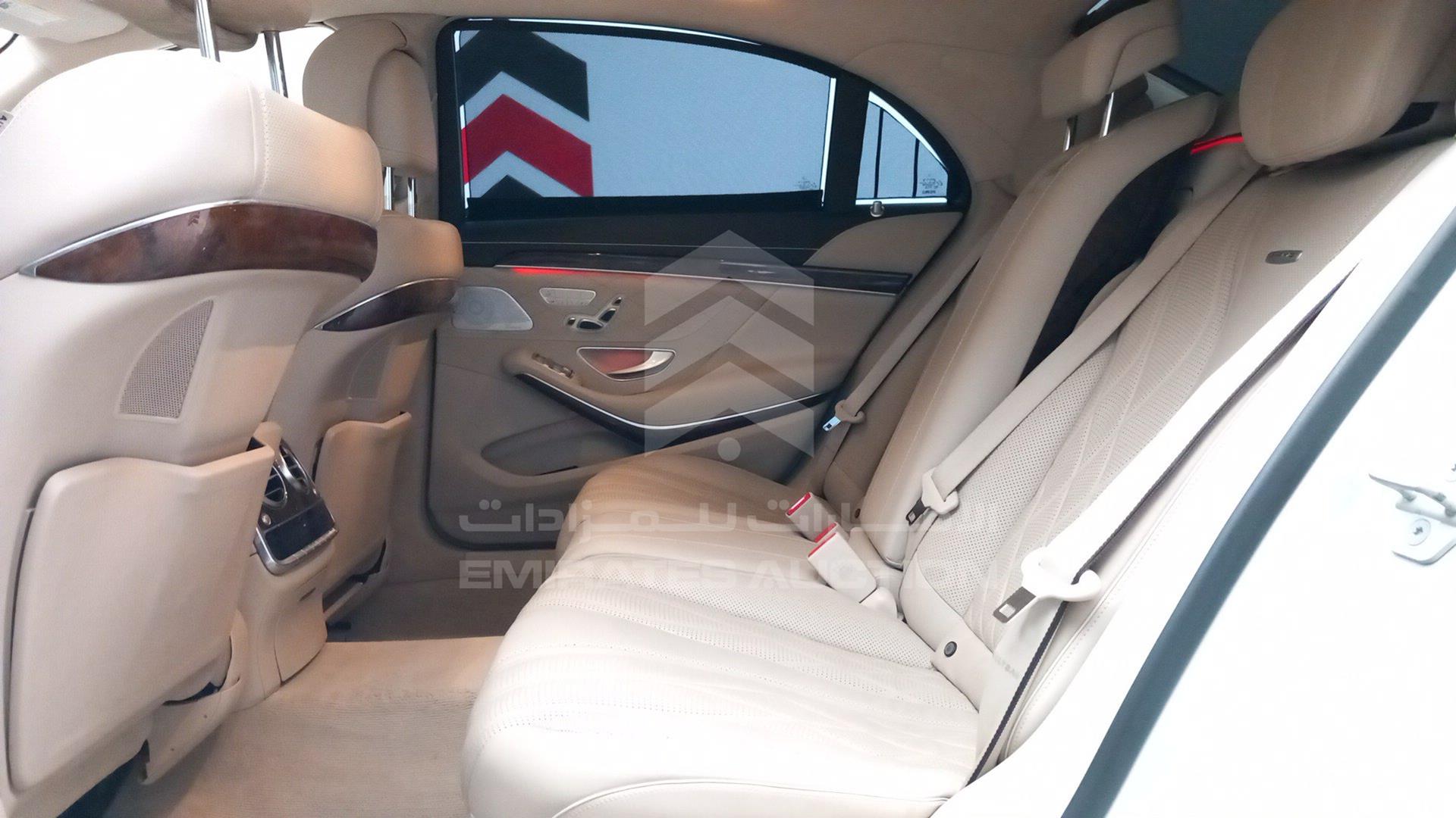 2015 MERCEDES S 63 AMG VIN: WDDUG7JB7FA074434