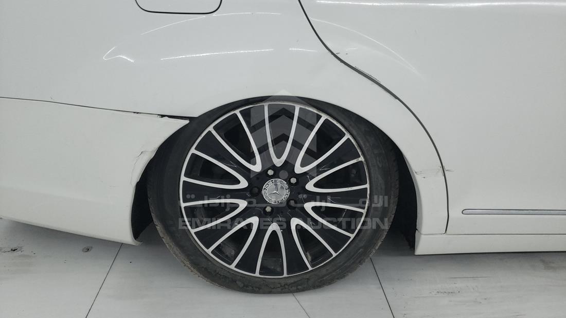 2008 Mercedes S 350 — Rear Right Tyre — Photo 25